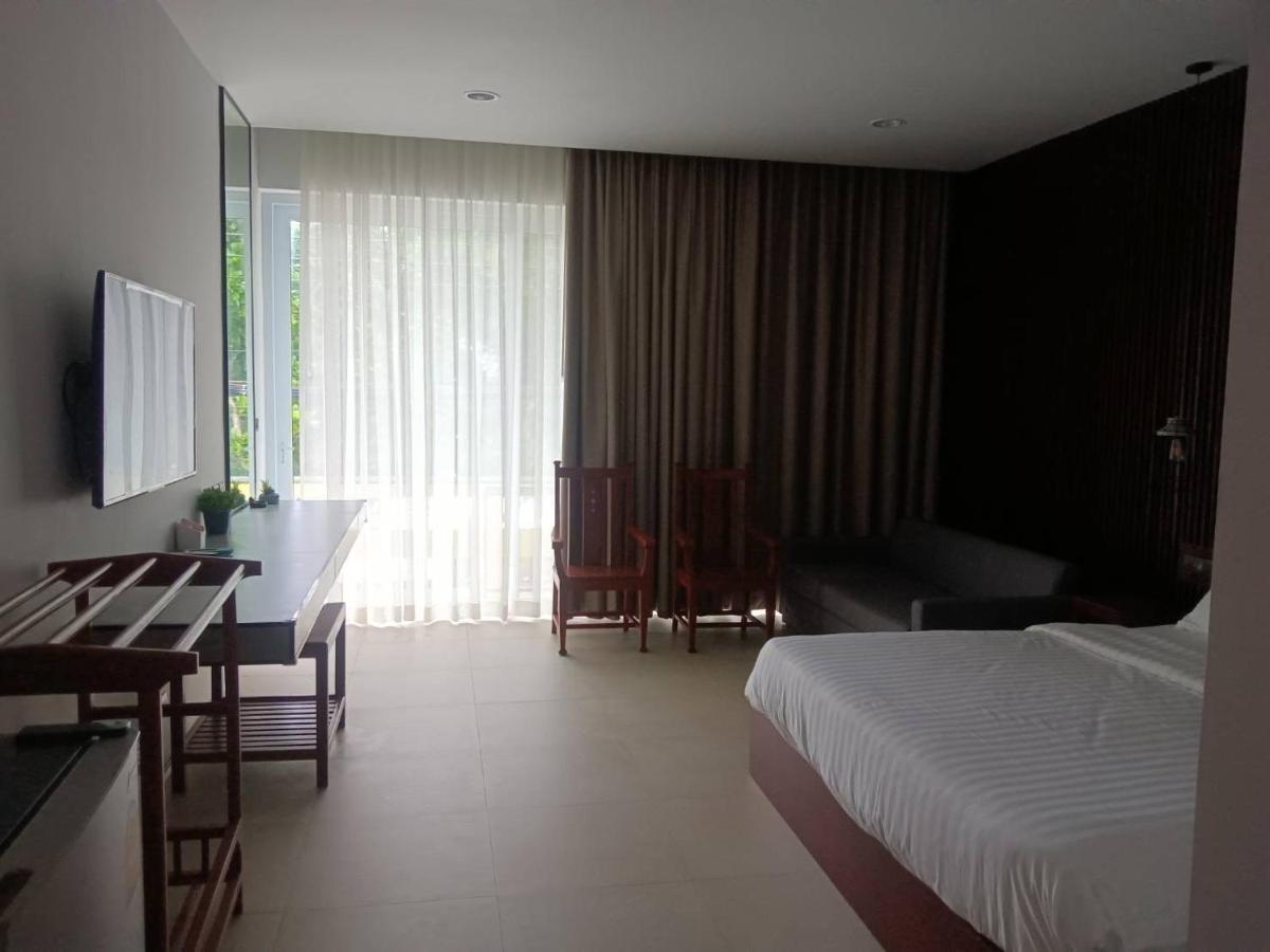 Beach House By Rose Massage Nai Thon Beach Exterior photo