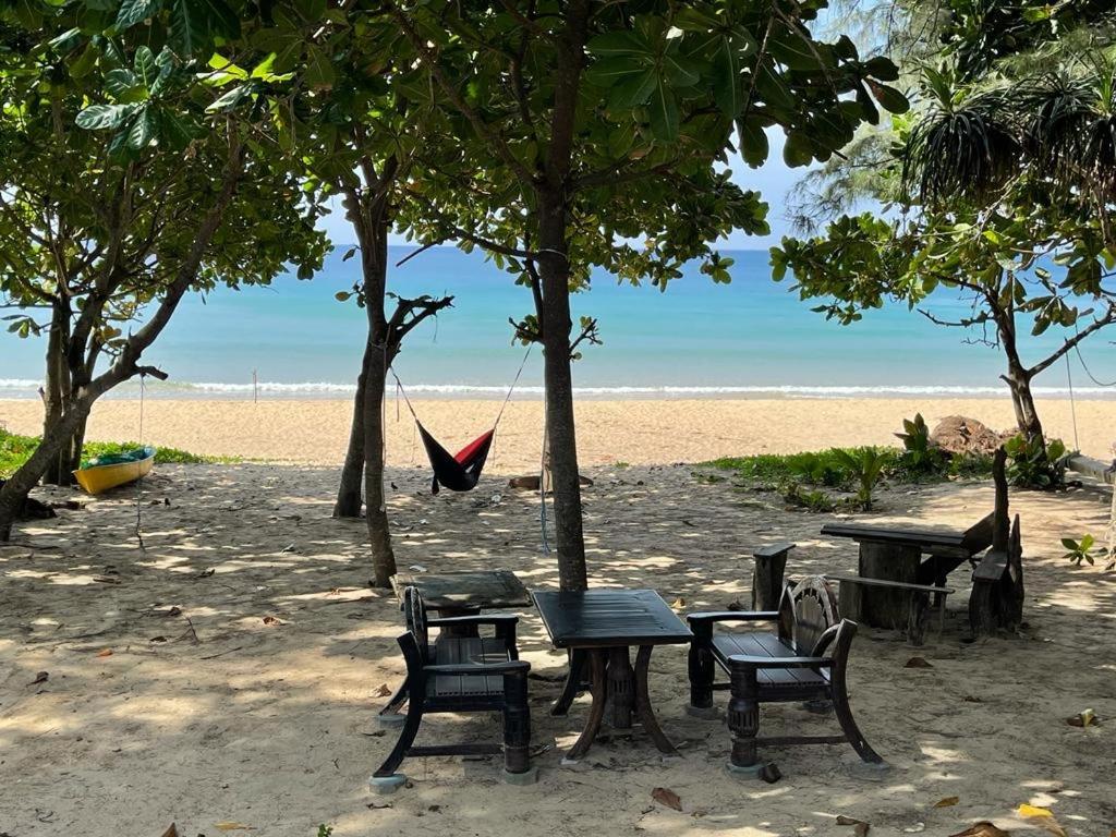 Beach House By Rose Massage Nai Thon Beach Exterior photo